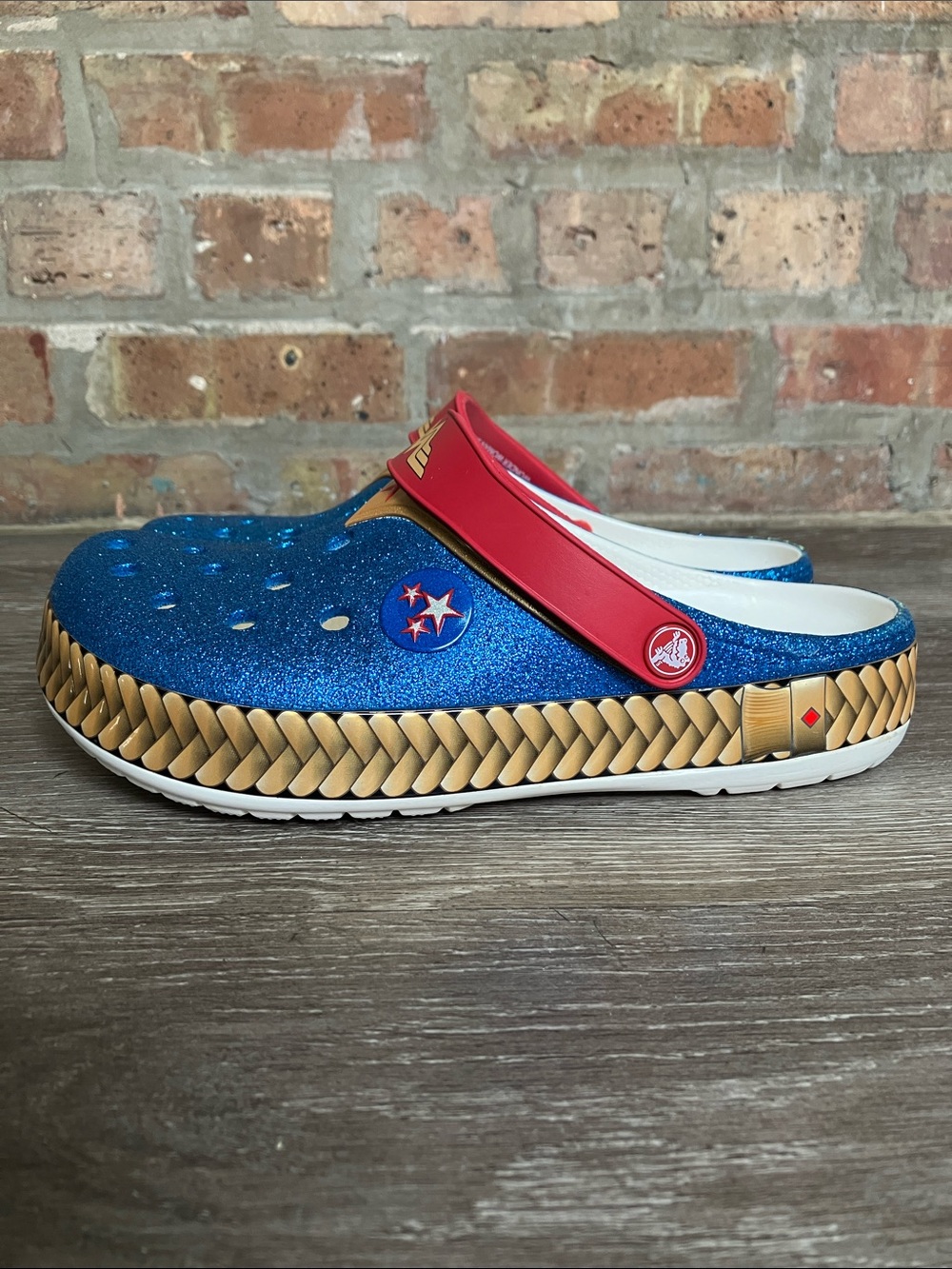 Crocs Crocband Wonder Woman Clogs - Picture 6 of 17
